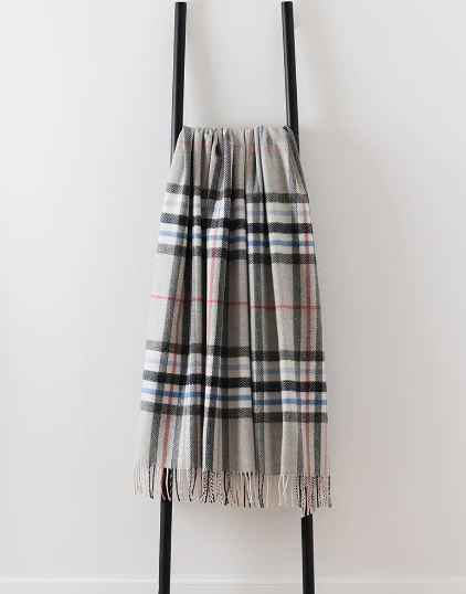 Merino Moraig Throws