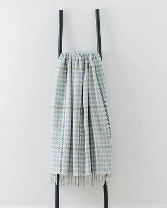 Merino Carroglen Throws